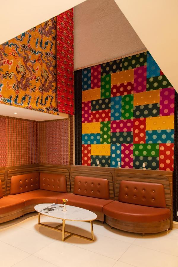 Mila Hotel カトマンズ エクステリア 写真